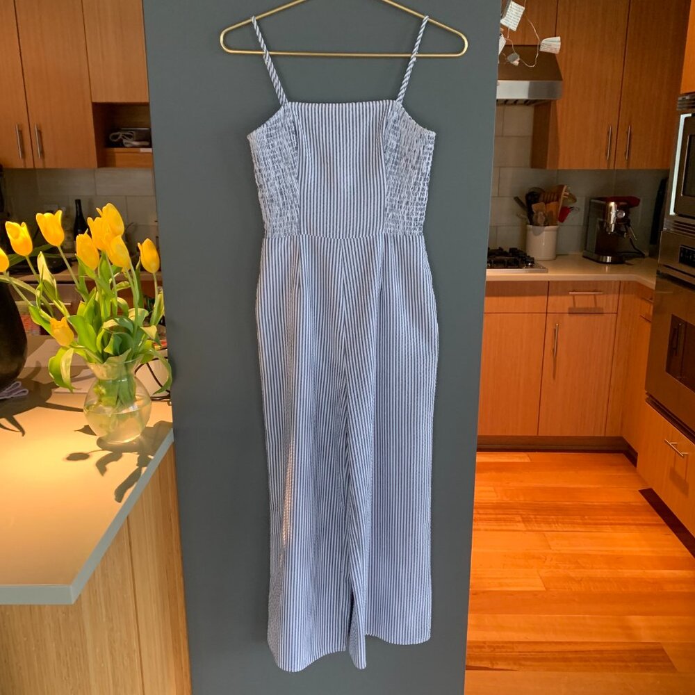 💙🤍💙🤍SEERSUCKER JUMPSUIT!💙🤍💙🤍